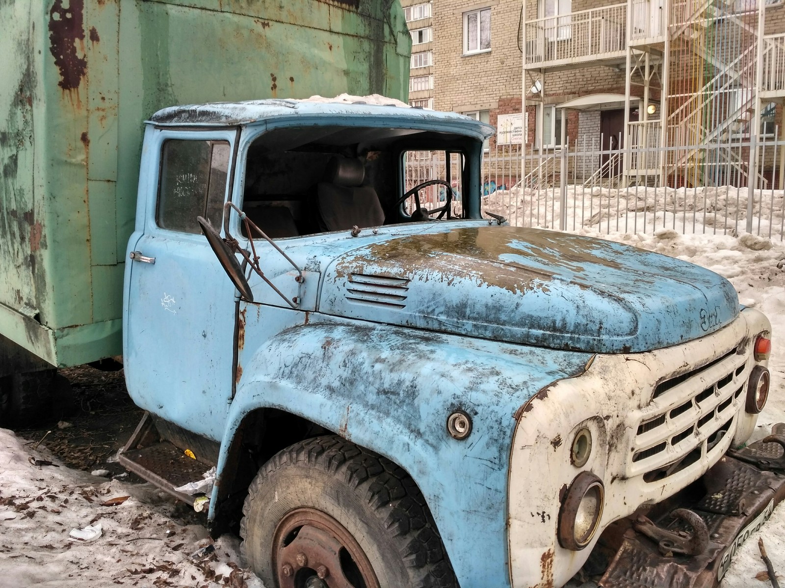 The old horse will not reach the furrow ... - My, Zil, Automotive industry, Power, Snowdrops, Longpost, Snowdrops flowers