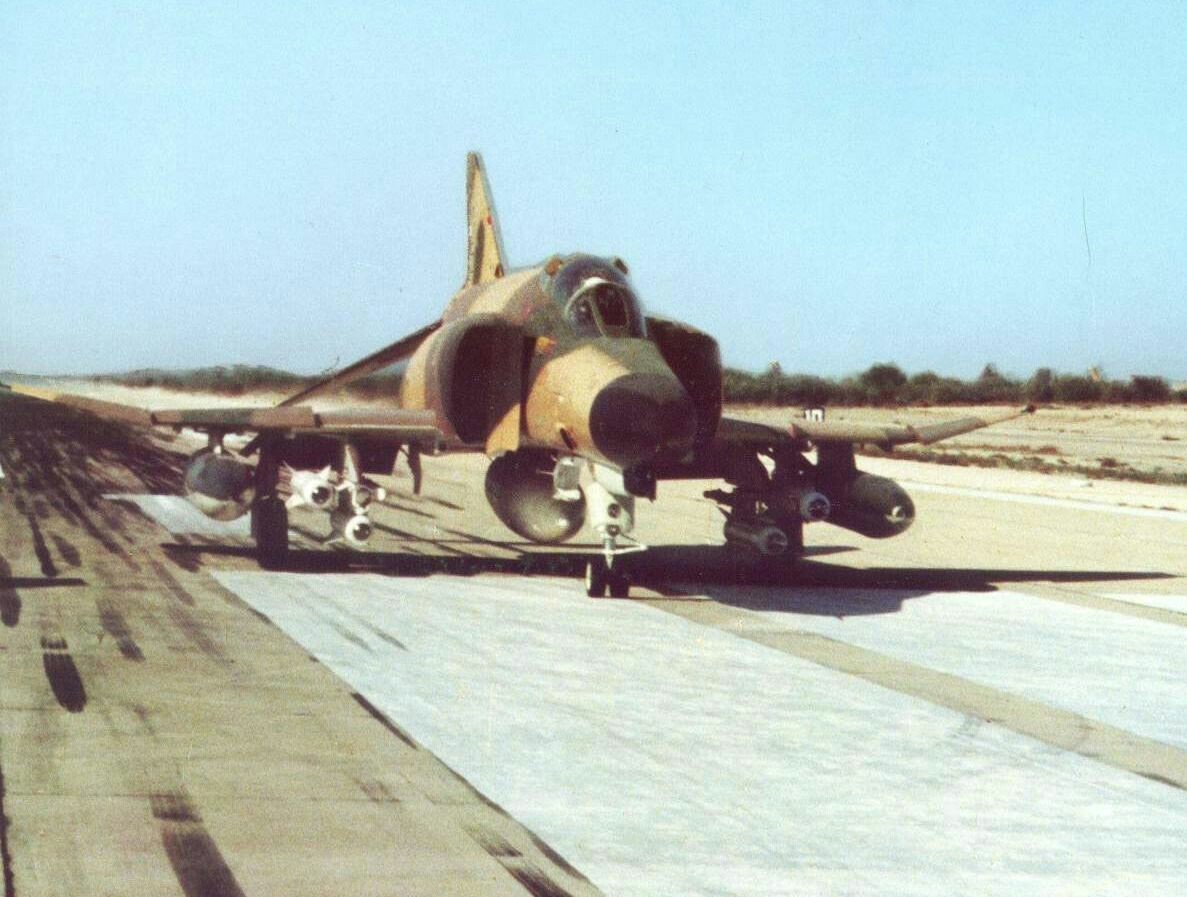 F-4 Phantom II - Airplane, Phantom, Longpost