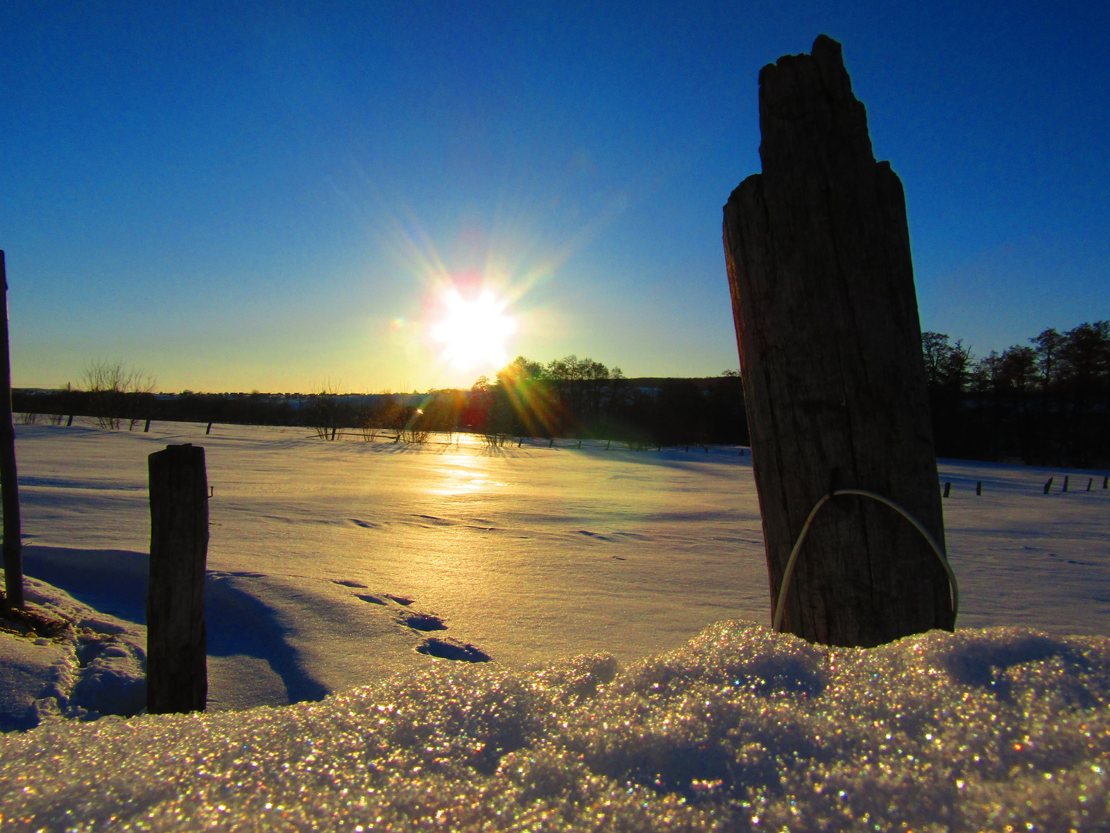 spring evening - My, The sun, Evening, The photo, Snow