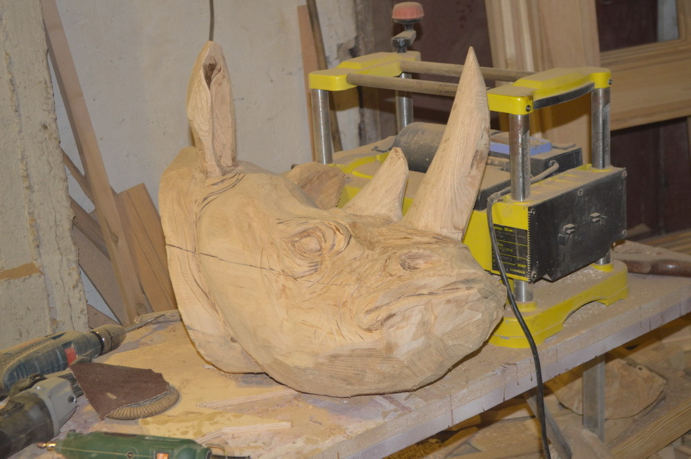 set the horns - My, Alexander Ivchenko, Chainsaw, Rhinoceros, Chainsaw sculpture, Video, Longpost