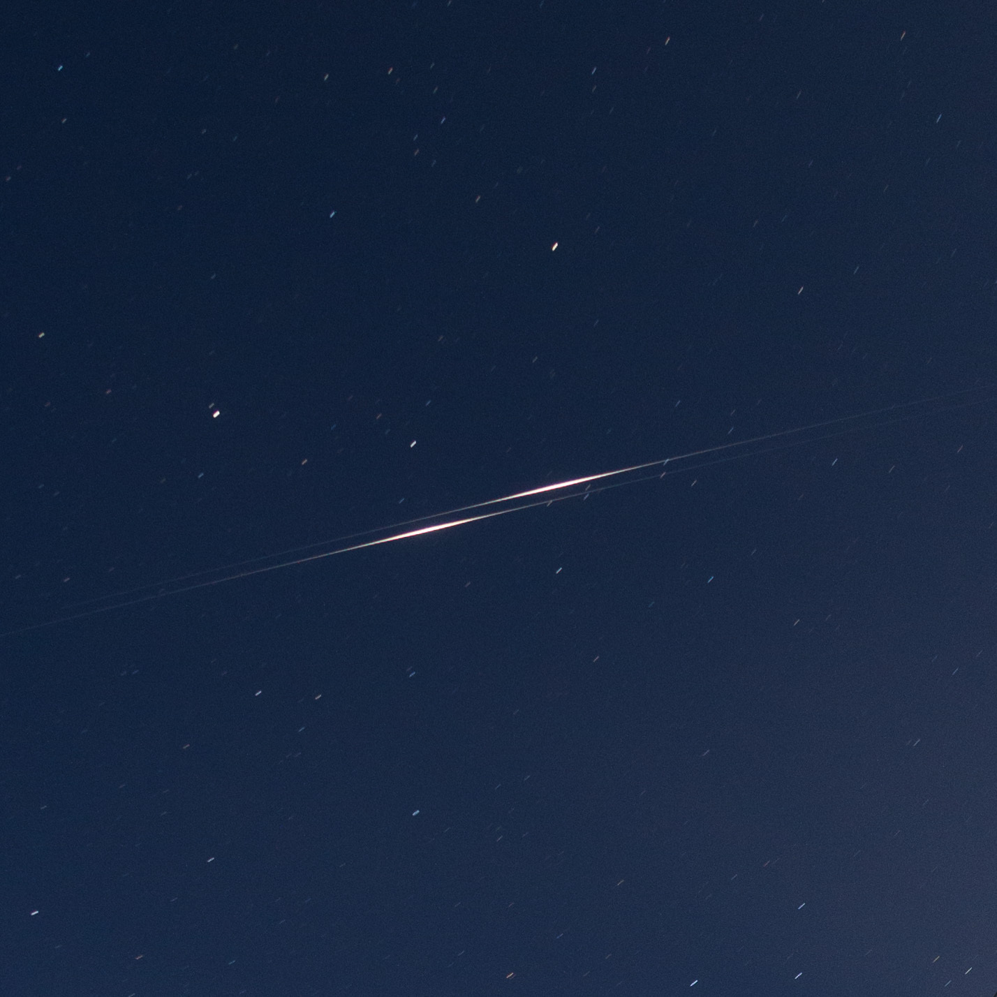 Double flash of Iridium, another flash and the Moon - My, Space, Astrophoto, Iridium, moon, Longpost