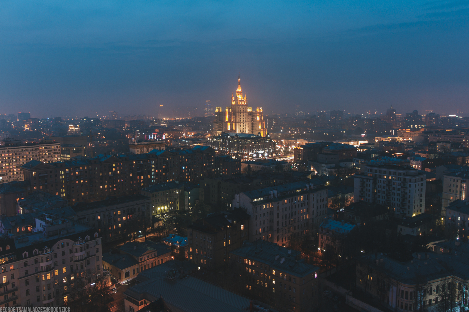 View of the Kudrinskaya skyscraper from the roof of the house on Novy Arbat - My, Moscow, Evening, Canon 600D, 