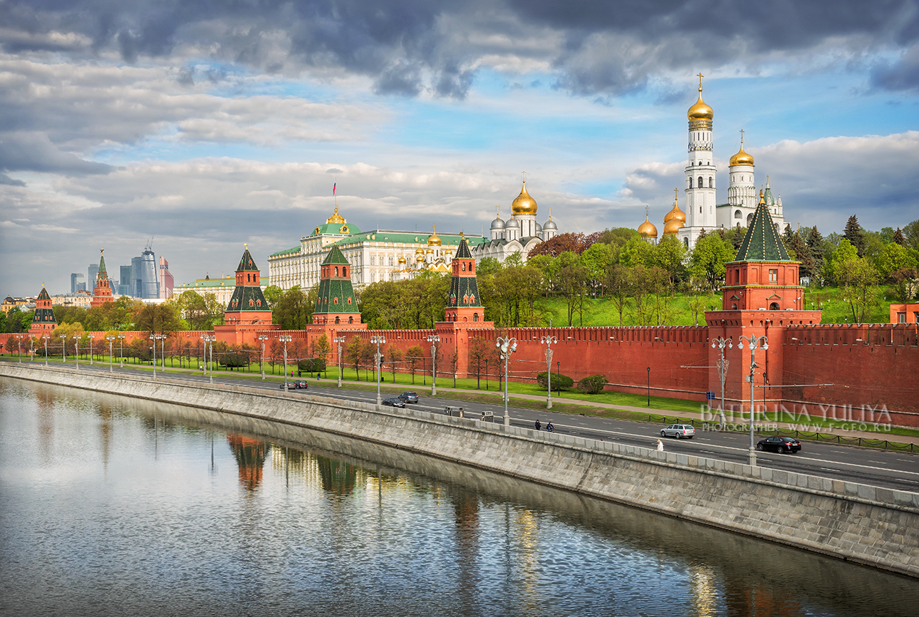 Golden-domed Moscow - The photo, Kremlin, Moscow City, Sky