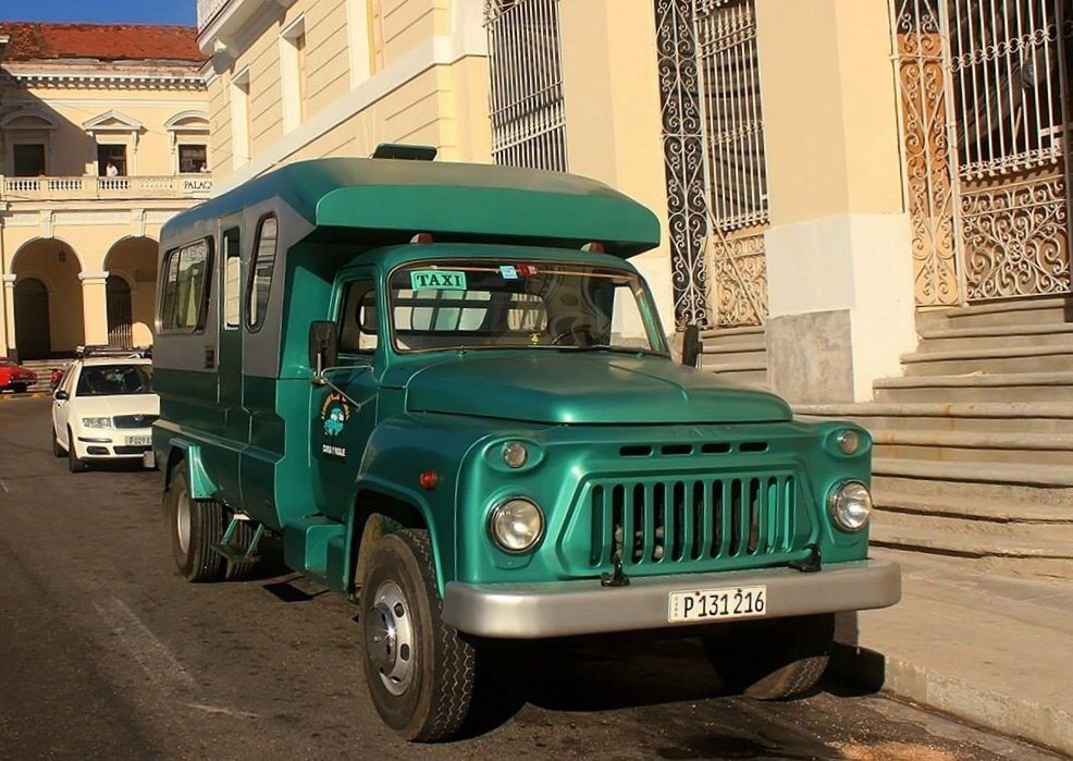 Taxi in Cuba - Russian car industry, Taxi, Cuba, Lawn, Domestic auto industry