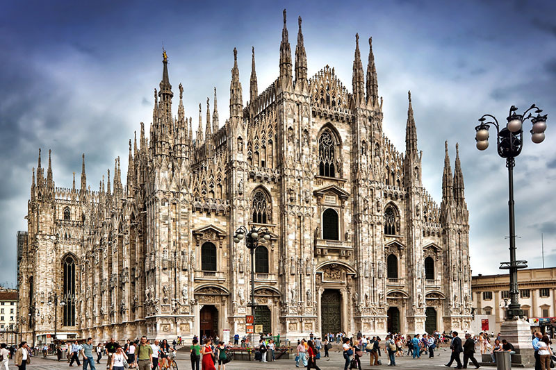 Doors of the Duomo Cathedral in Milan - Bronze, High relief, Door, Longpost