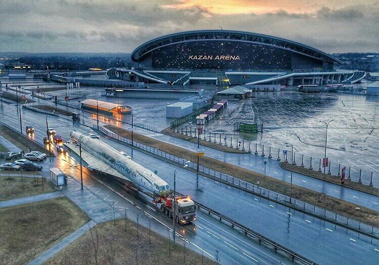 Nothing unusual, just in Kazan a tow truck transports a Tu144 supersonic aircraft. - Kazan, Airplane, Tu-144, Tow truck, Longpost