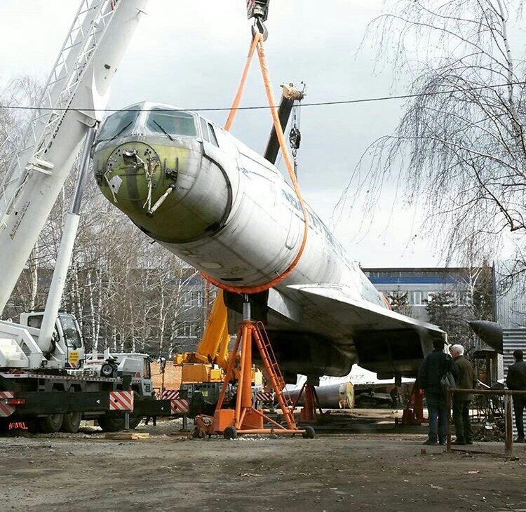 Nothing unusual, just in Kazan a tow truck transports a Tu144 supersonic aircraft. - Kazan, Airplane, Tu-144, Tow truck, Longpost