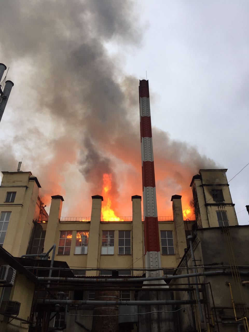 In Sochi, the Khlebokombinat was on fire today - Sochi, Bakery, Fire, Longpost