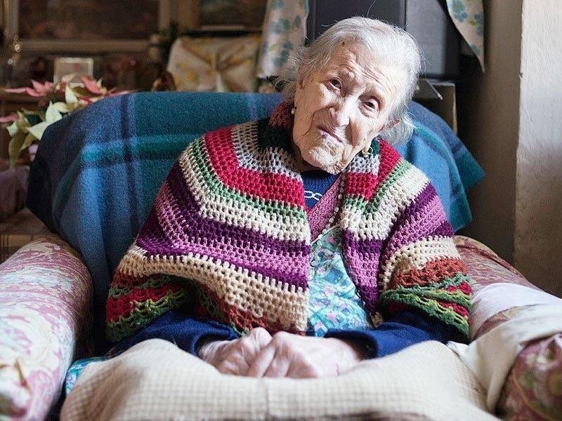 A woman who was born in the 19th century died today! - Interesting people, People, , The Oldest Man, , Record holder