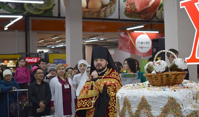 Yakut Tsar Easter cake set a Russian record - Yakutia, Yakutsk, Easter, Kulich, , Book of Records of Russia, The photo, Video, Longpost