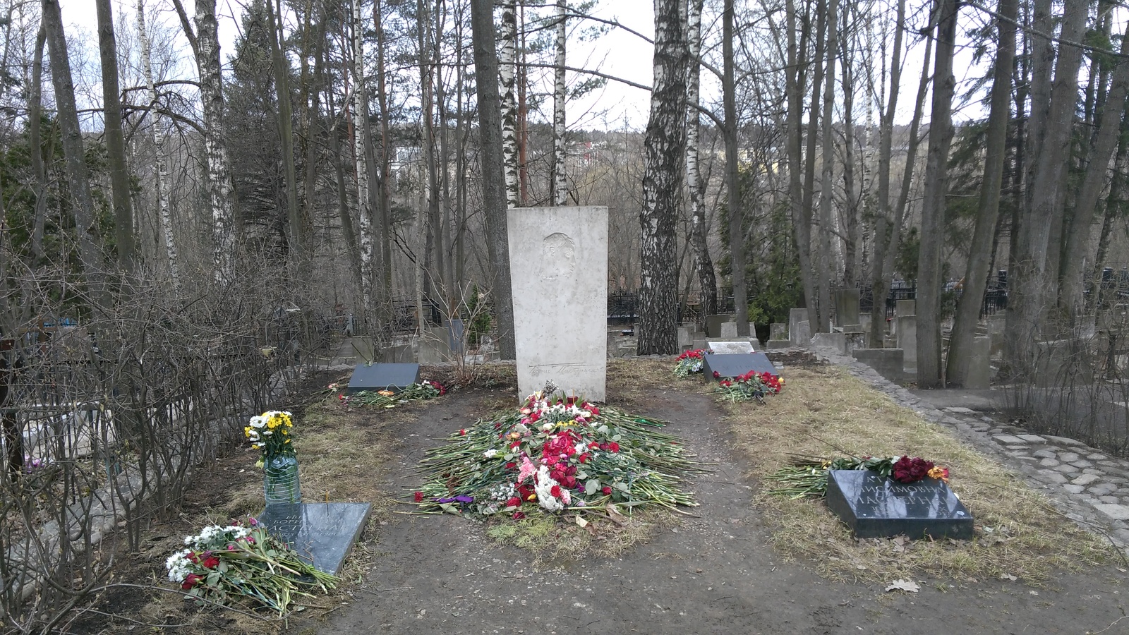 A small tour of the cemetery in Peredelkino. - My, Longpost, The photo, Excursion, Cemetery, Church