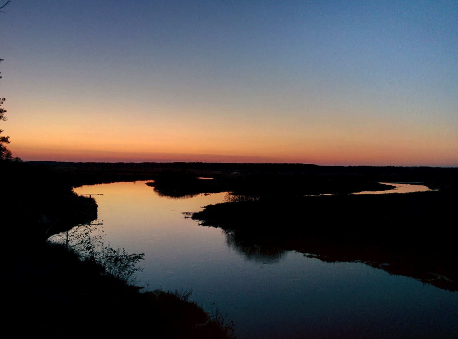 Closing of the fishing season last year - My, River, Sunset, The horizon is littered