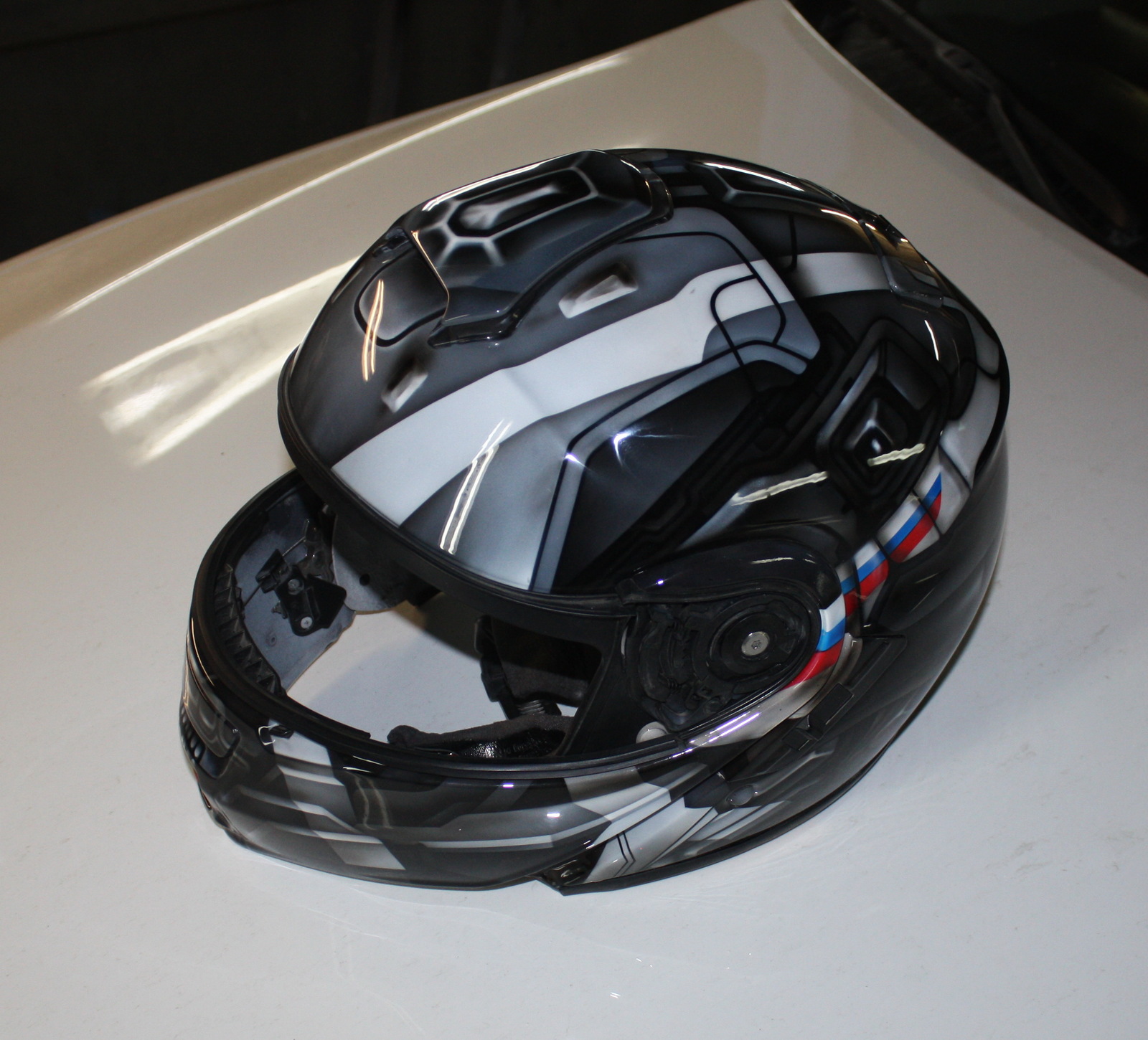 Shoei helmet in techno theme - My, Airbrushing, Helmet, Airbrushing on the helmet, , Shoei, Tyumen, Longpost