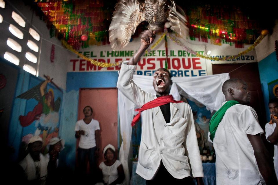 Dangerous life in Haiti, surrounded by poverty, banditry and voodoo - Longpost, Images, A life, Haiti, Voodoo People, 2003, Year, Under the cut more