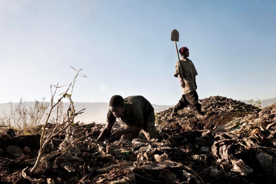 Dangerous life in Haiti, surrounded by poverty, banditry and voodoo - Longpost, Images, A life, Haiti, Voodoo People, 2003, Year, Under the cut more