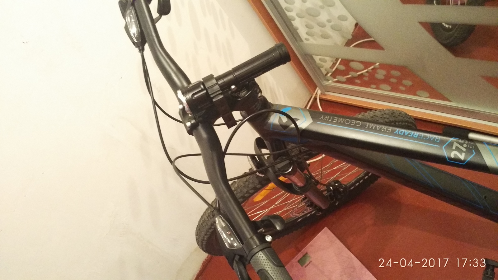 Do-it-yourself bicycle mount for a flashlight (2 types of mount) - My, A bike, Mount for flashlight, Lamp, Bike mount, Longpost