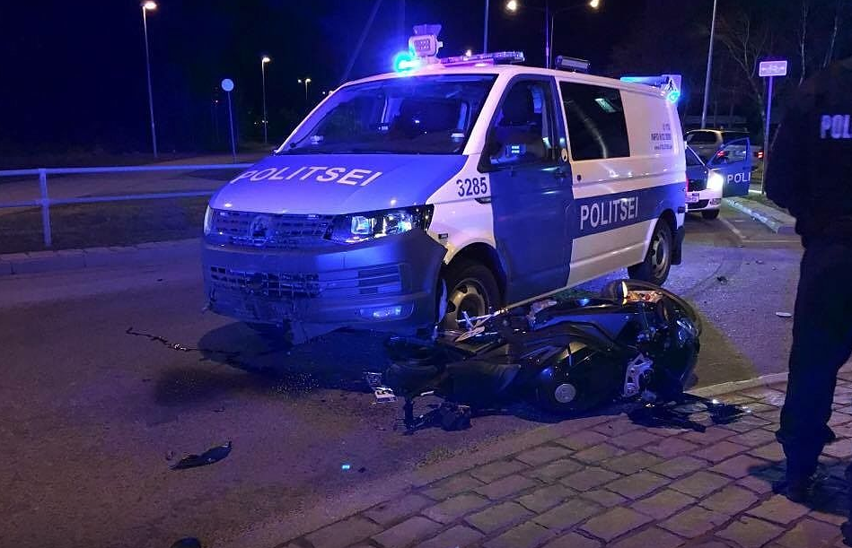 A motorcyclist who races with the police can get a big fine or end up behind bars. - Crime, Police, Motorcycles, Motorcyclist, Tallinn, Estonia, Погоня, Fine, Longpost, Moto, Motorcyclists