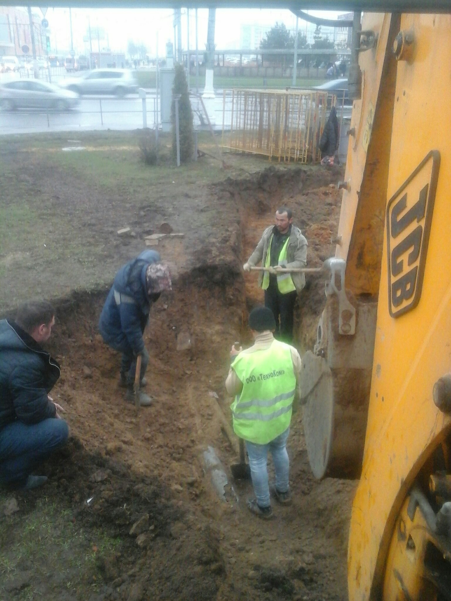 Everyday life of an excavator. I found everything that is and is not on the plan)) Ps The arrow does not move. - My, Excavator, Excavator operator, Loader, Longpost