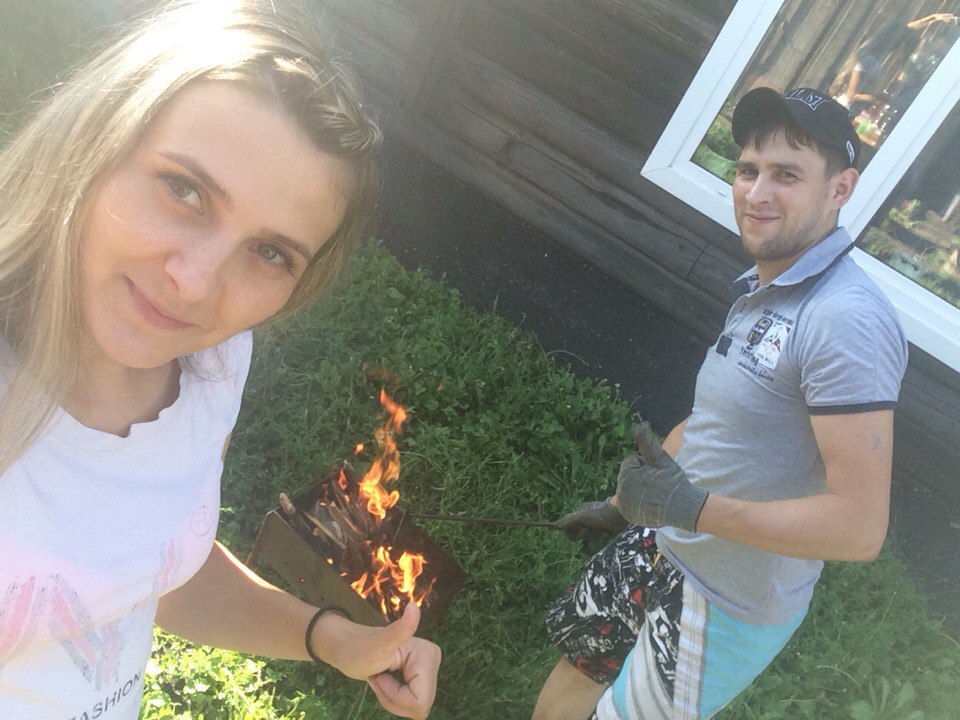 Massey grills kebabs at a dacha in the suburbs - My, Football, Lionel Messi