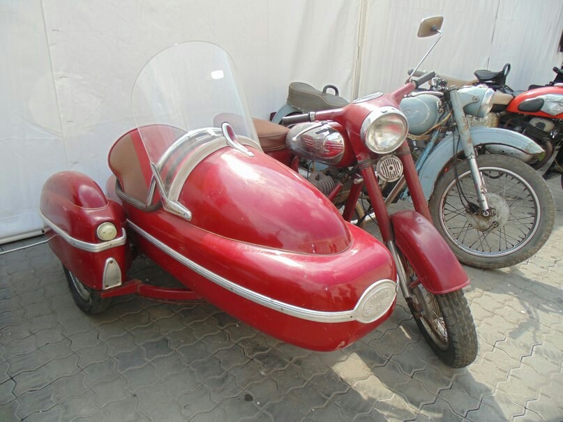 Выставка ретро автомобилей в Одессе | Пикабу