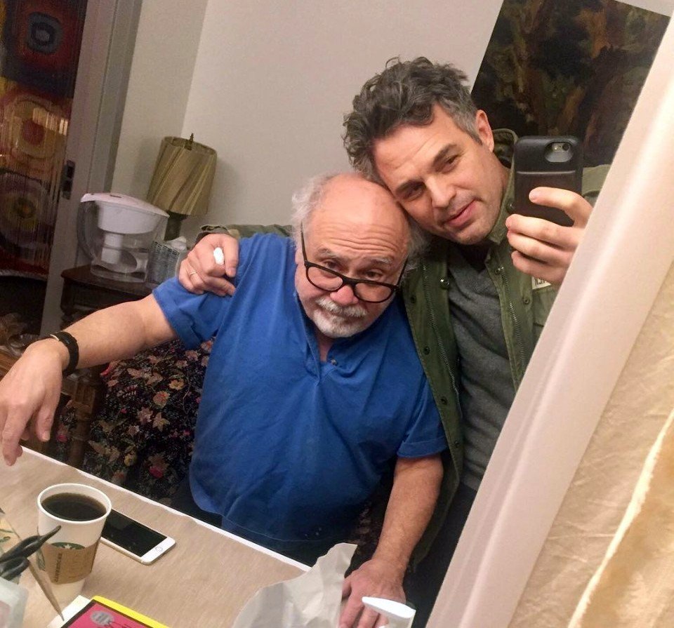 Mark Ruffalo and Danny DeVito - Hulk, Selfie, Coffee