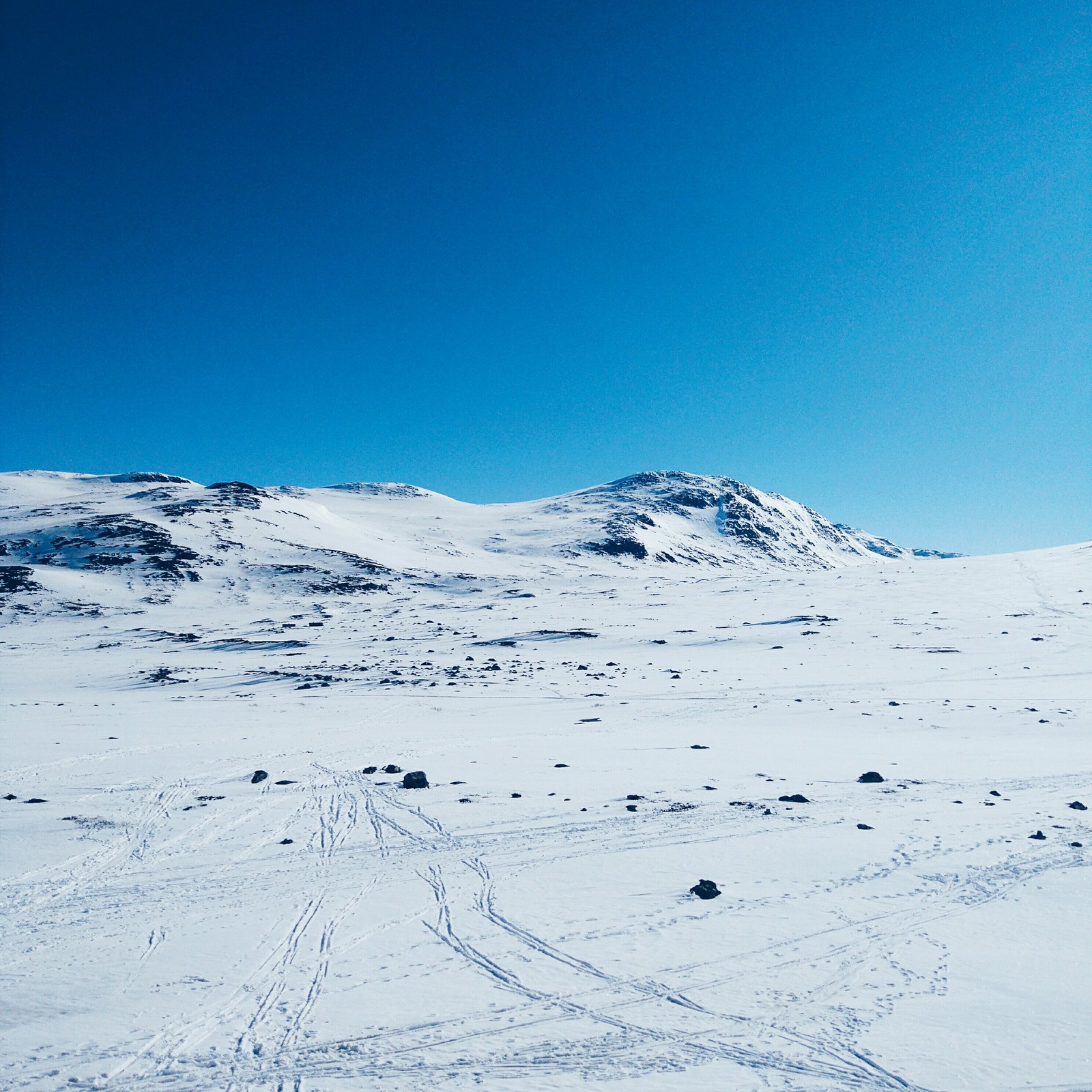 A few mountains in your feed. - My, Peekaboo, Norway, The mountains, The photo, , A selection, Longpost