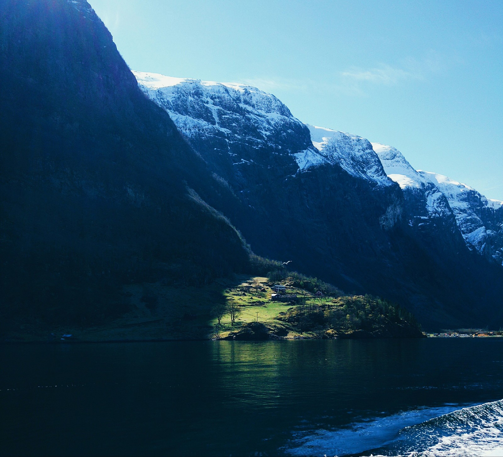 A few mountains in your feed. - My, Peekaboo, Norway, The mountains, The photo, , A selection, Longpost