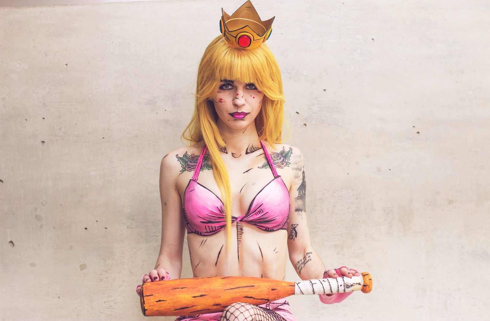 Helena Steele - Cosplay, Princess peach, Mario