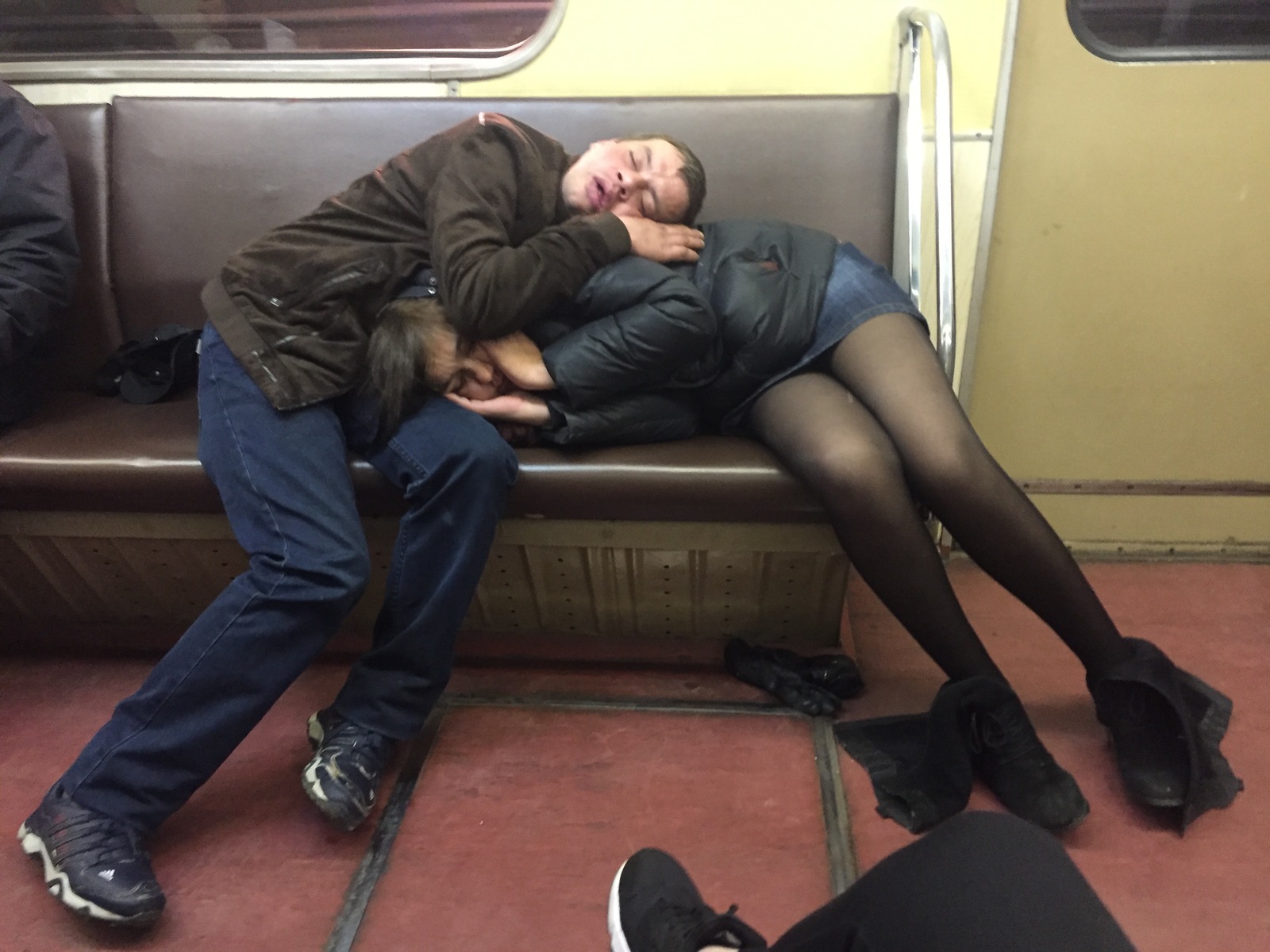 Фотографии смешных ситуаций в метро. | Автодрайв | Дзен