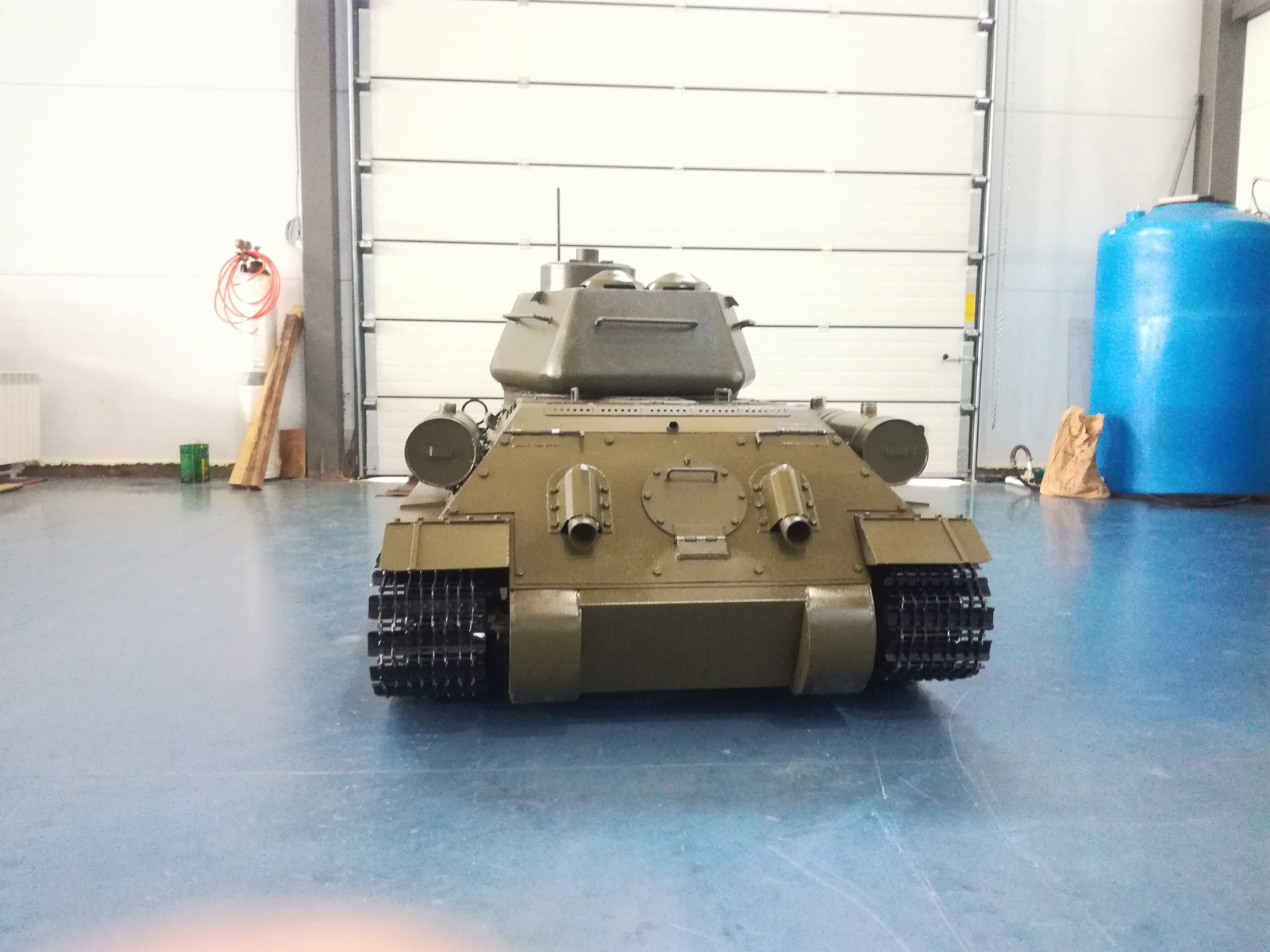 So we built .... Yeysk, T34-85 1: 2.4 - My, Tanks, Scale model, May 9, Longpost, cat, 