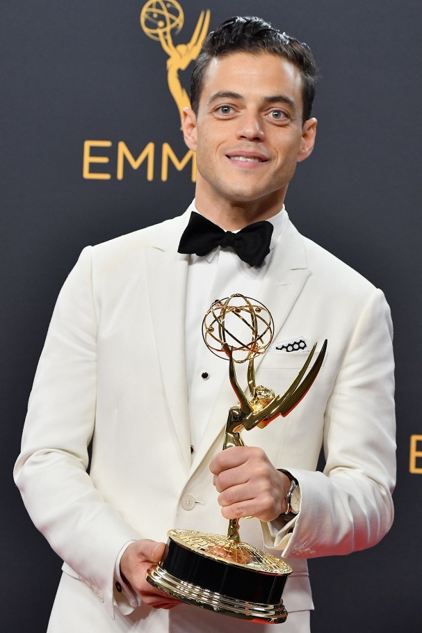 If you cut Rami Malek, Dior will flow out of him. - Rami Malek, Girls, Playgirl, Guys, The male, Dior, Longpost, Men