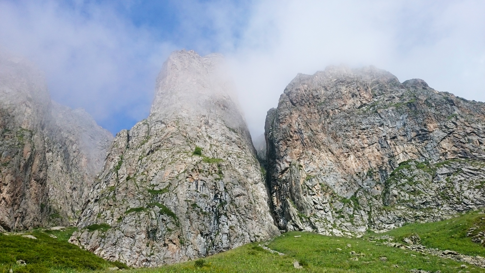 Nature of Kazakhstan. - My, Kazakhstan, Nature, beauty of nature, The mountains, Waterfall, Lake, , Video, Longpost