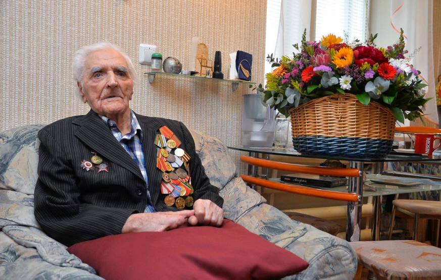 The story of a veteran from Rezh, who was forgotten to be congratulated on May 9 - My, Grandfather, Long-liver, , Veterans, Thank you, Video, Longpost, May 9, May 9 - Victory Day