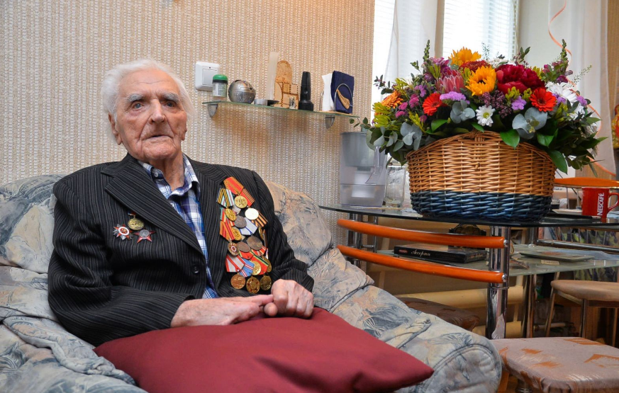 The story of a veteran from Rezh, who was forgotten to be congratulated on May 9 - Video, Thank you, Veterans, , Long-liver, Grandfather, My, May 9 - Victory Day, May 9, Longpost