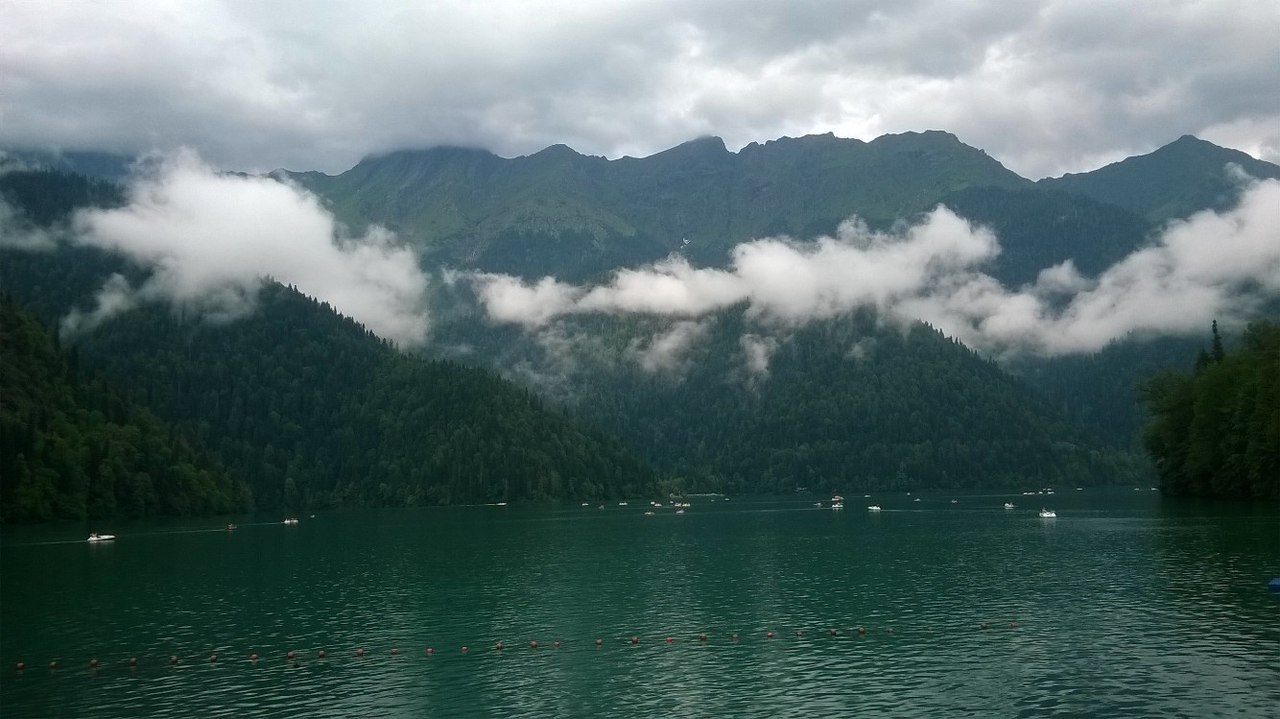 Lake Ritsa. Abkhazia. - My, 2016, Abkhazia