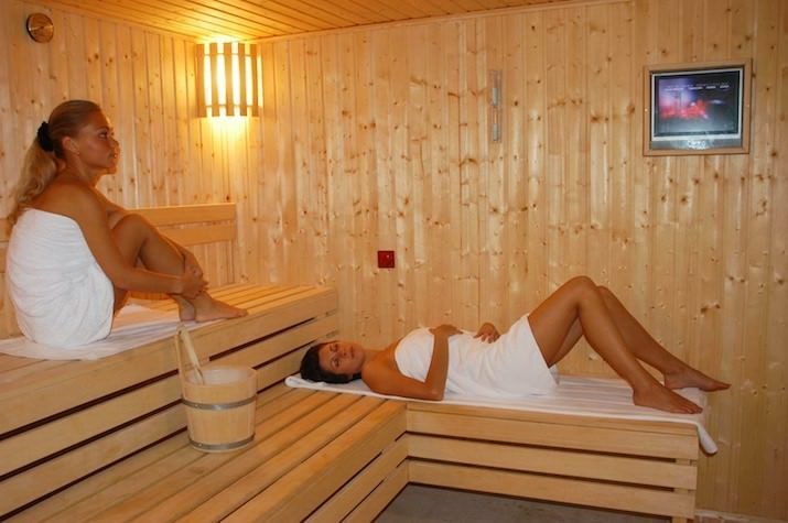 What's in the Best? - Sauna, Achivka