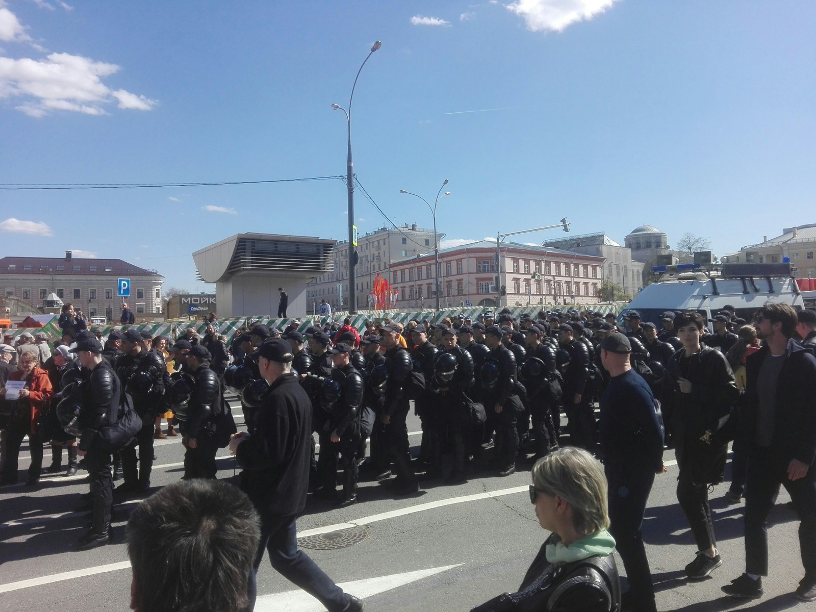 Вышел за хлебом,а тут такое.. - Моё, Митинг, Москва, Политика