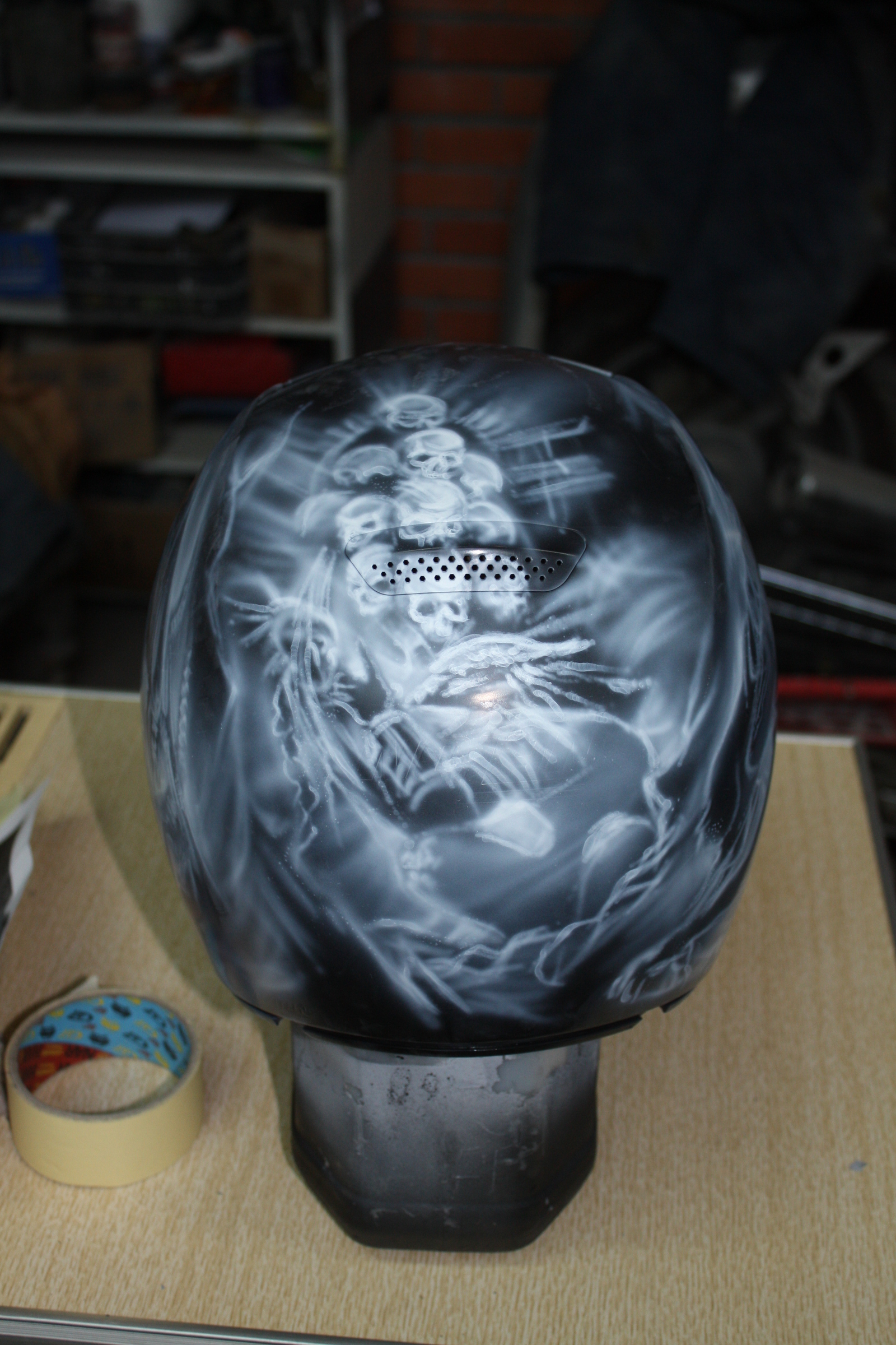 Airbrushing. Another theme of Alien vs. Predator. - My, Airbrushing, Airbrushing on the helmet, Christopher Nolan, Tyumen, Airbrushing72, Tyumenaero, Tyumenaero, Longpost