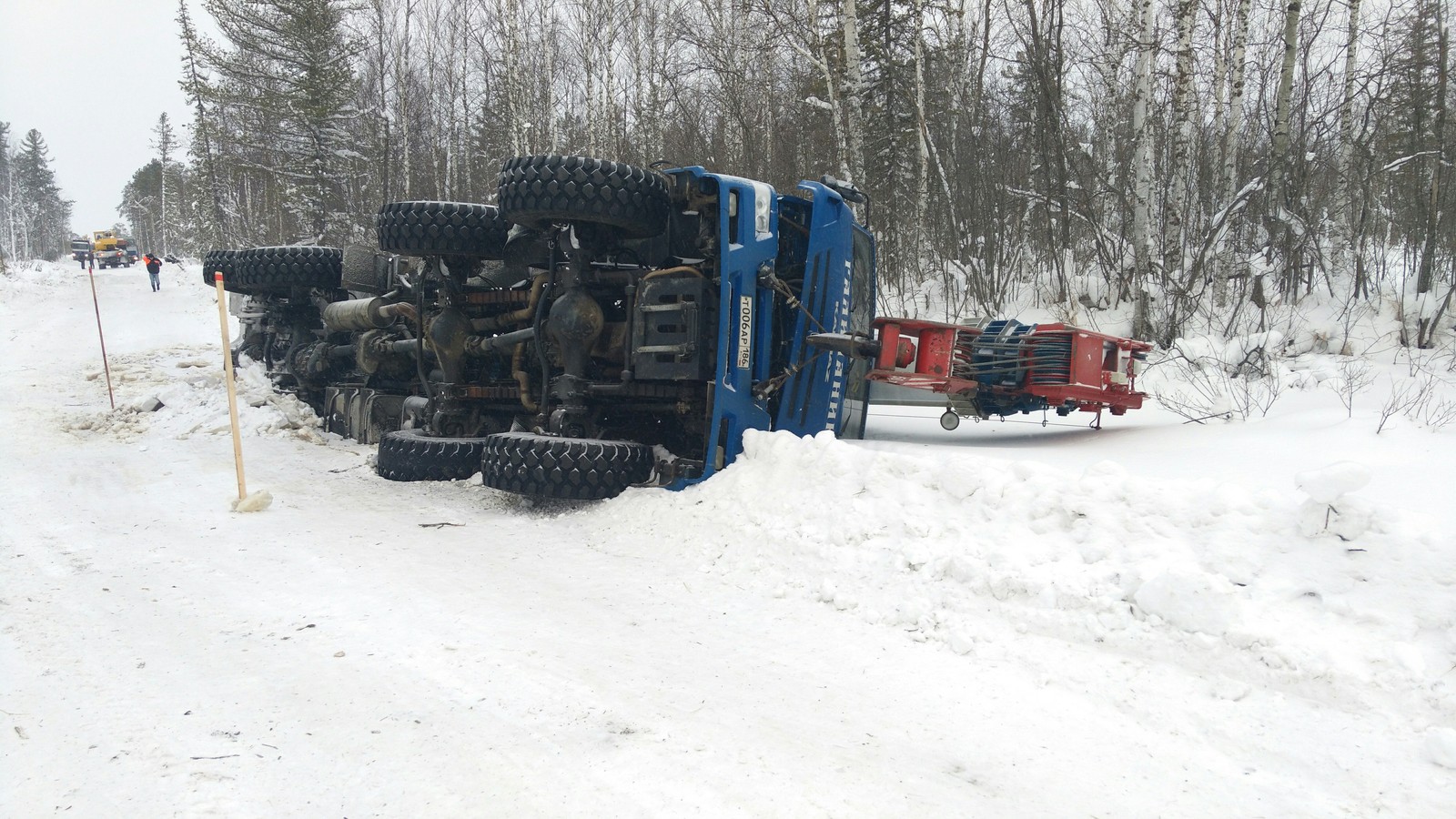 The crane is tired and lay down to rest - My, Excavator, Excavator operator, Tap, The rescue, Work