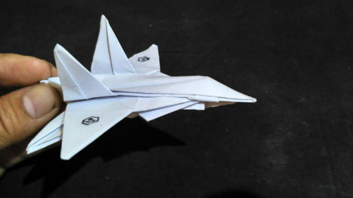 100 000 векторов и графики по запросу Оригами самолет доступны в рамках роялти-фри лицензии
