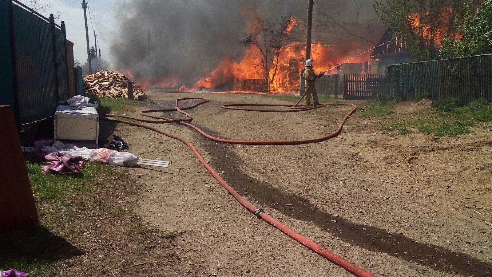 One shitty day in Kansk. Fires. - Kansk, Siberia, Fire, Video, Longpost