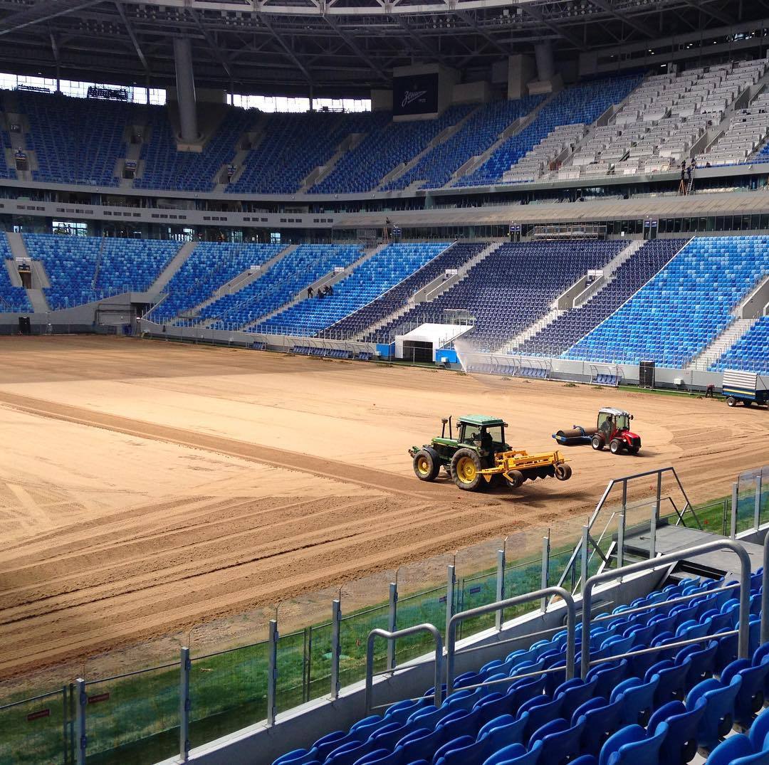 3 weeks before the start of the Confederation Cup - Gazprom arena, Confederations Cup, Lawn, A shame, Football