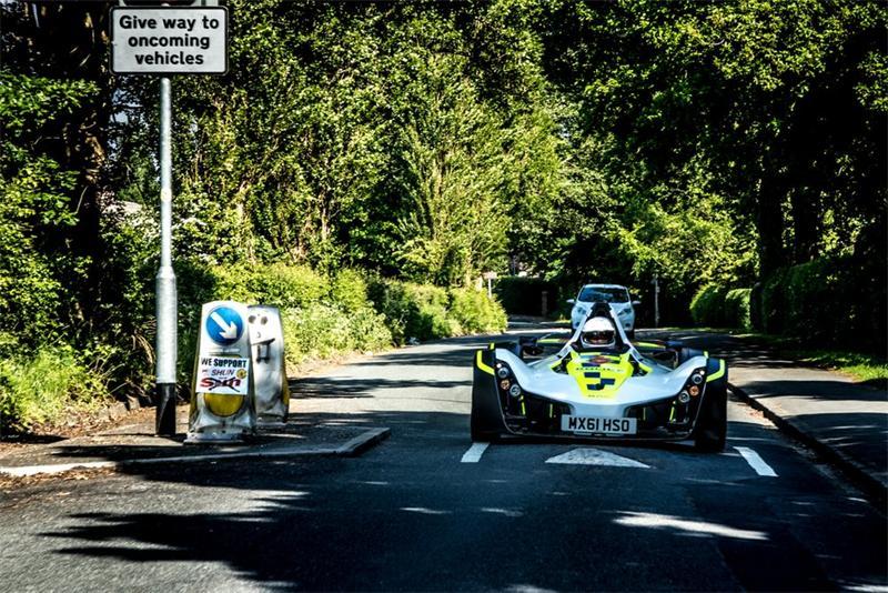 Родстер BAC Mono для полиции острова Мэн - Bac Mono, Bac, Остров Мэн, Полицейская машина, Длиннопост