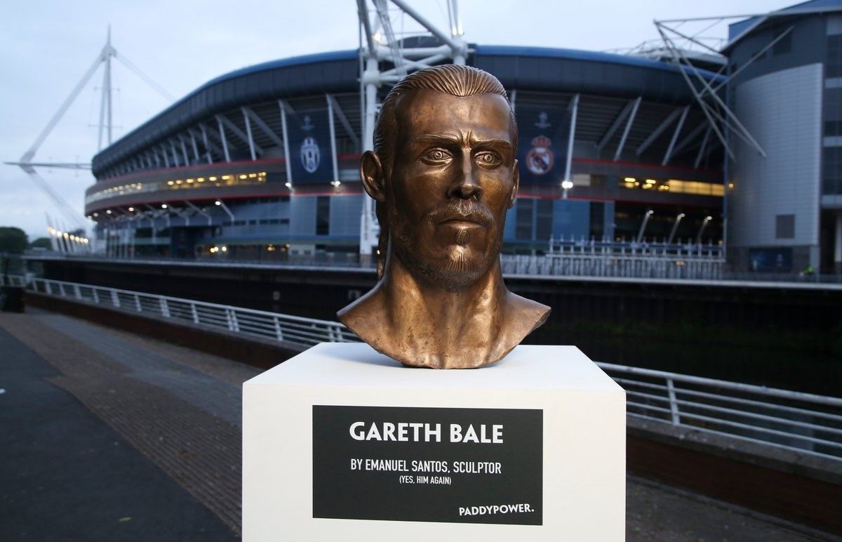 The author of the famous bust of Cristiano Ronaldo fired again. - Bust, Sculpture, Football, Cristiano Ronaldo, Gareth Bale, Fail