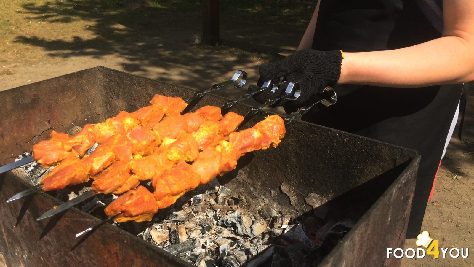 Barbecue in Balinese. - My, Food, Shashlik, My, Video, Youtube, Recipe, Longpost