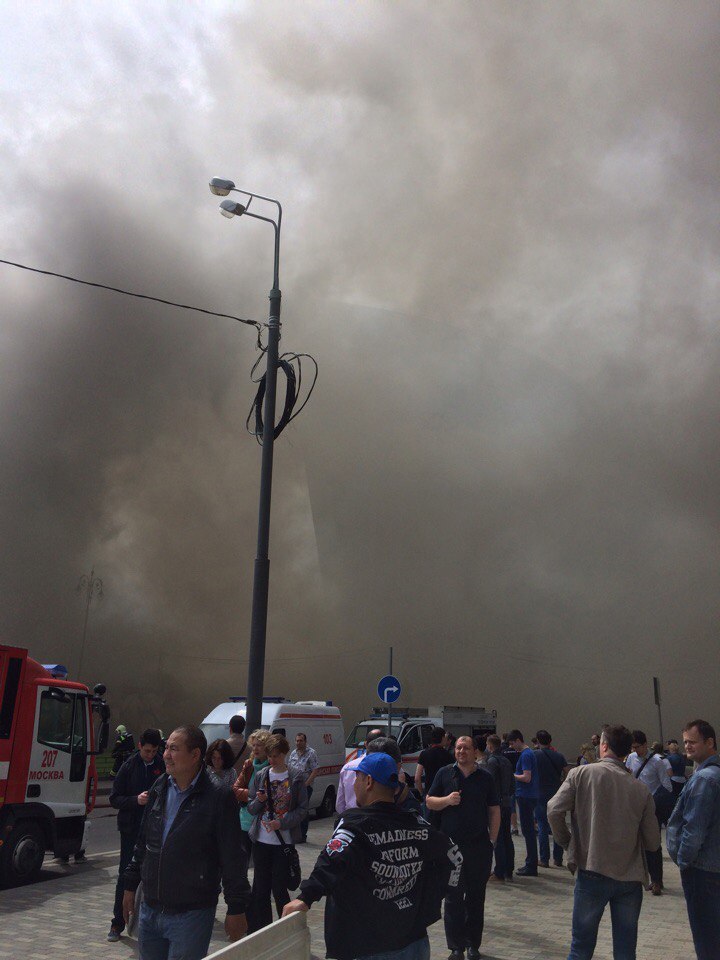 Fire, Moscow, near Kyiv metro station. - Fire, Rgs, Evacuation, Metro, Longpost