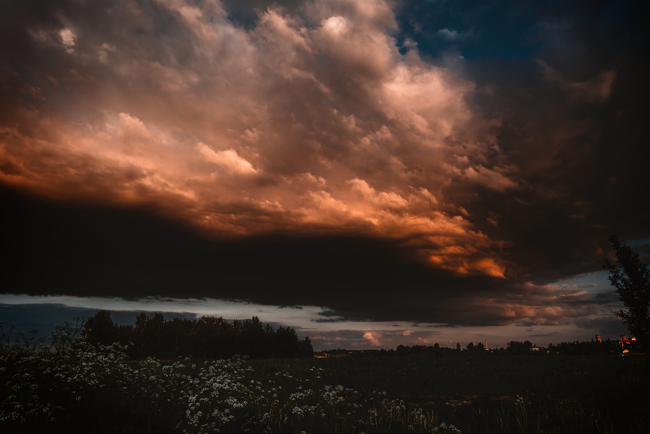 sunset and clouds - My, Sunset, Clouds, Battle of sunsets, Sunrises and sunsets, Nature, beauty of nature, Nature photo, The photo