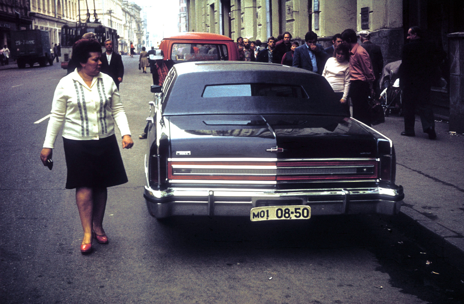 Lincoln Town Car в Москве, 1983 год | Пикабу