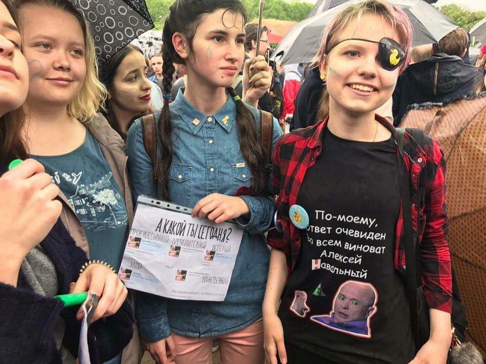 Lovely girls with good bright faces. - Children, Alexey Navalny, Start, Rally, Politics