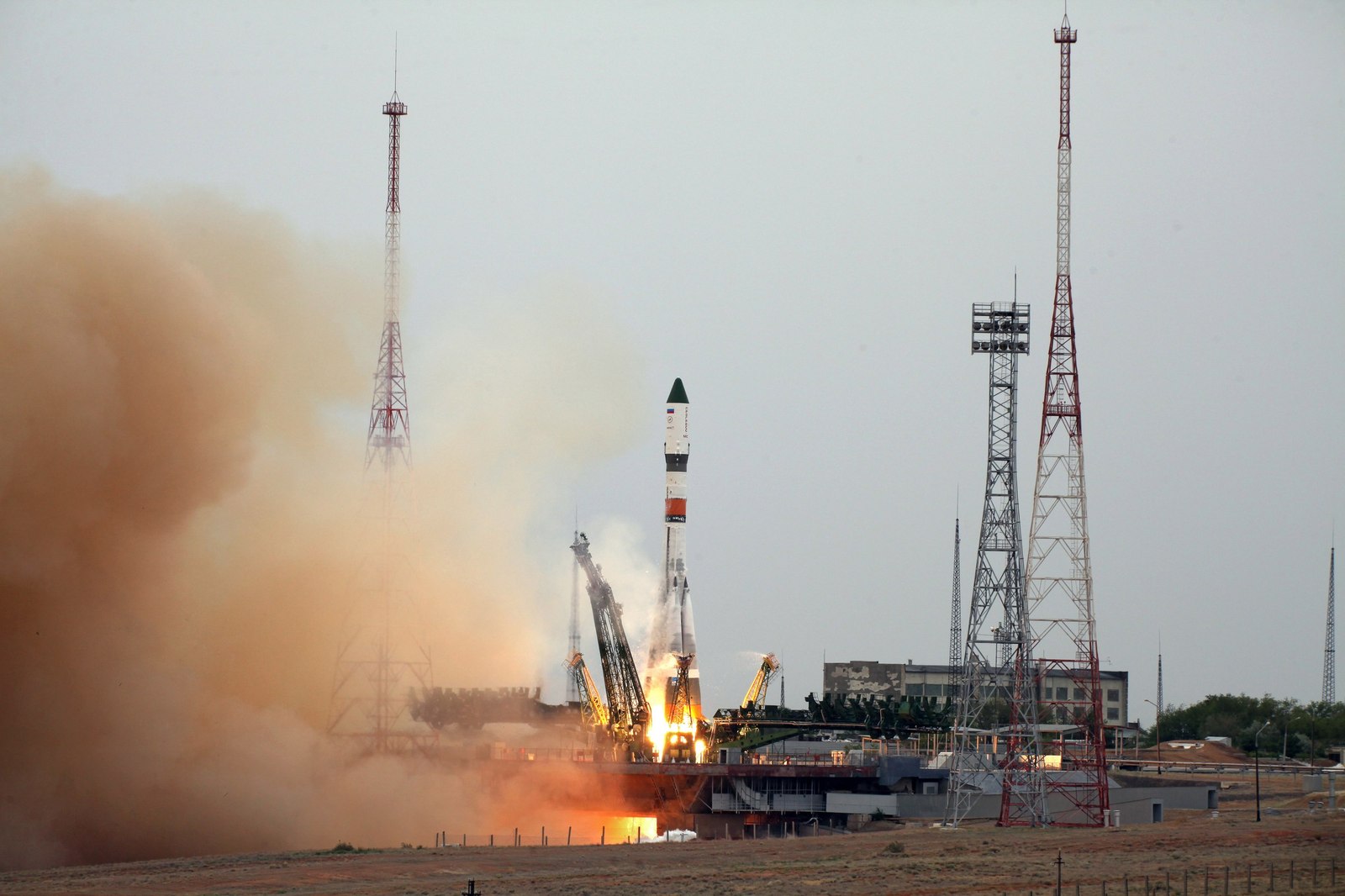 Photo from the launch of Progress MS-06 on June 14 from Roscosmos - Roscosmos, Progress of the MS, Running, The photo, Cosmonautics, Longpost